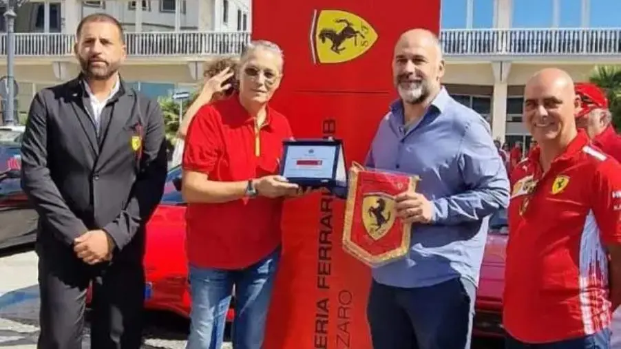 images Dieci anni di "Scuderia Ferrari Catanzaro": sotto la guida di Mimmo Tiriolo, terzo club al mondo