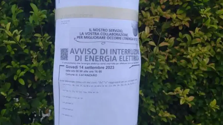 images Continue interruzioni di corrente in via Tagliamento a Catanzaro: i residenti esausti scrivono ad Enel 