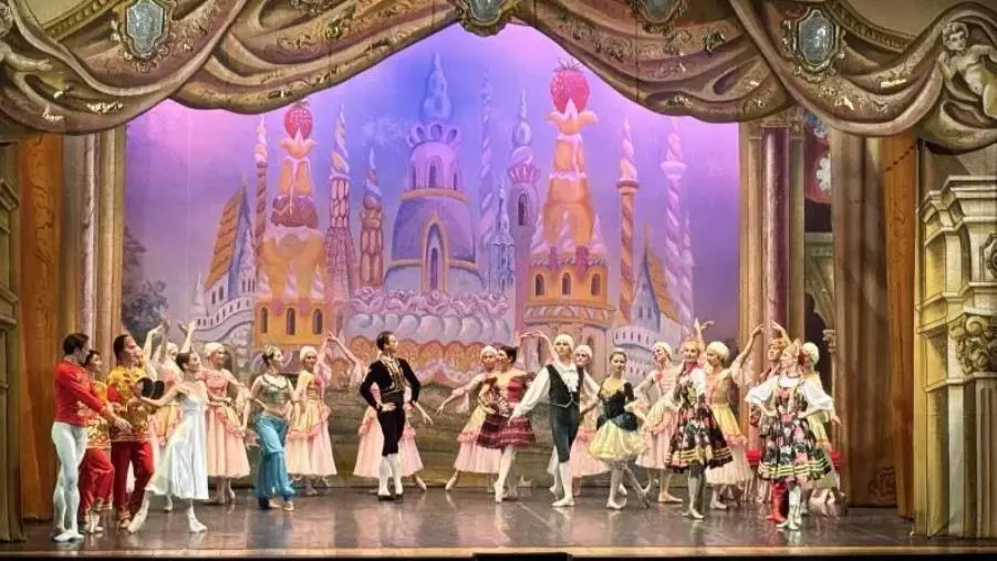 images AMA Calabria, a Lamezia standing ovation per “Lo Schiaccianoci” del Russian Classical Ballet