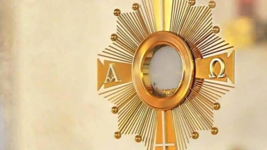 Catanzaro, domani la processione del Corpus Domini: divieti di sosta e circolazione