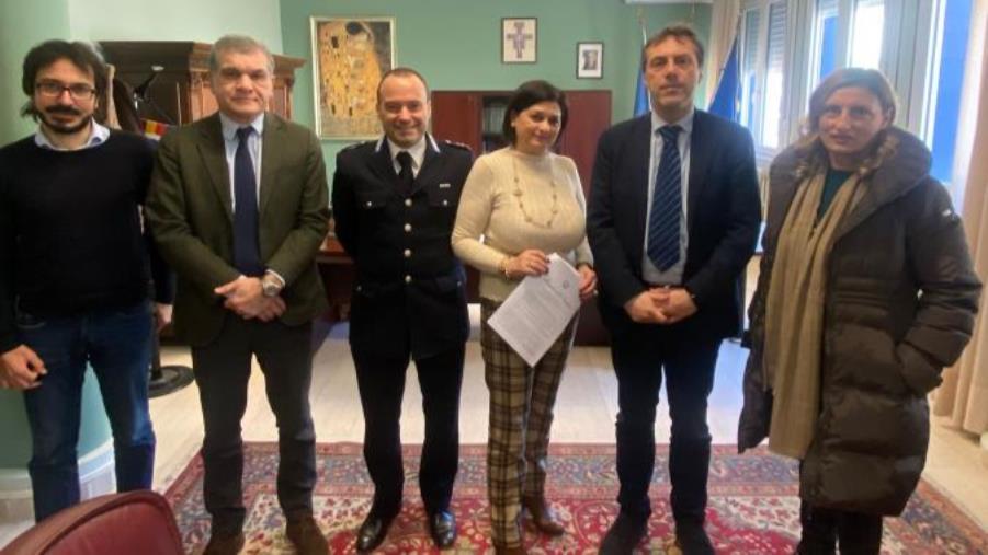 images Catanzaro, lavori di pubblica utilità: firmata convenzione tra Comune e Penitenziario 