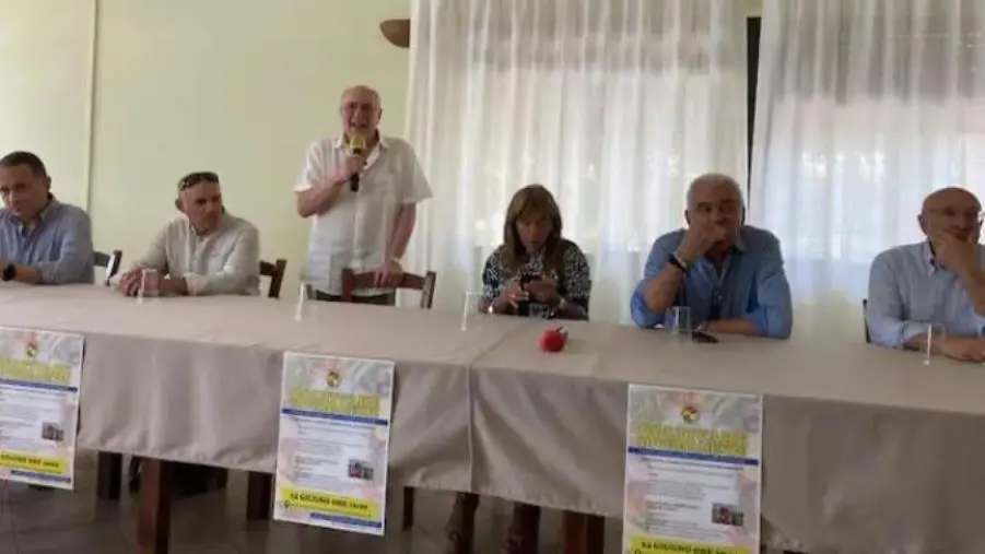 images "Coltivare diversamente", presentato a Belcastro il progetto dell’associazione “L’Alveare”