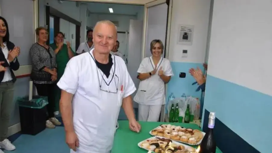 images Il dottore Franco Riga del centro dialisi di Squillace va in pensione: gli auguri di Enzo Bruno