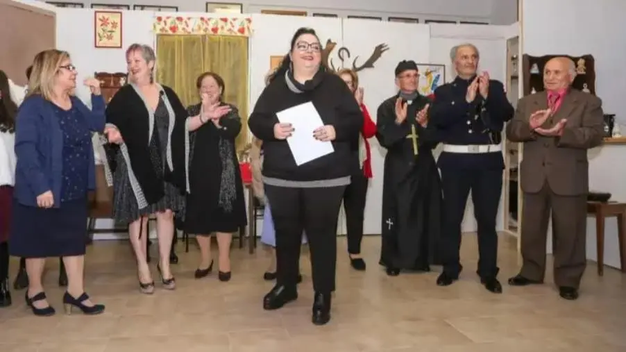 images L'Associazione "Amica" per Natale porta in scena la commedia "A mujjera u' sapìa"