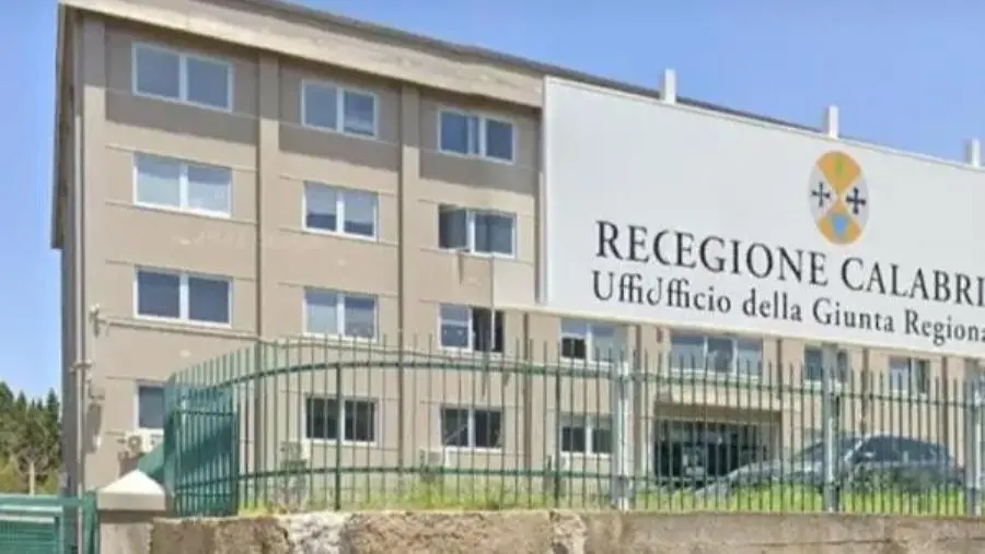 images Sede regionale via Modena a Reggio, CSA-Cisal: "Usare il buon senso senza penalizzare i lavoratori"  