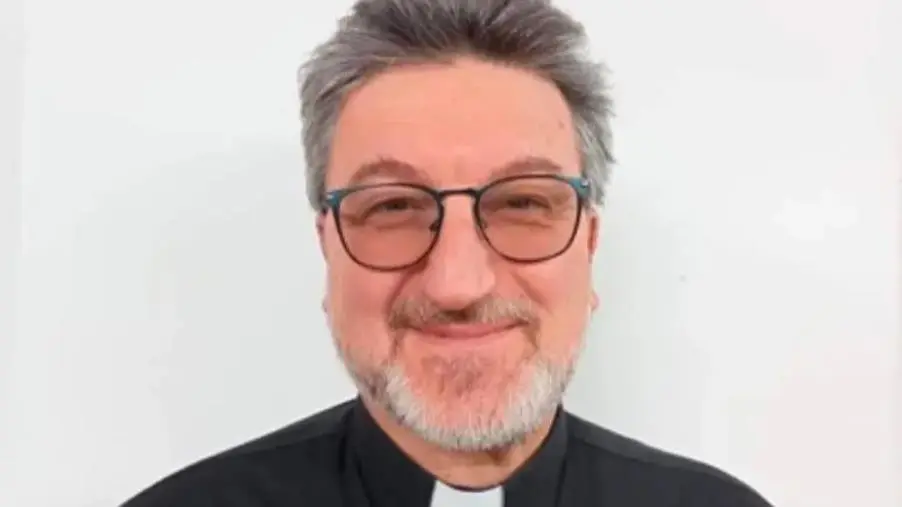 images Monsignor Calvosa, del clero della diocesi di Cassano all’Jonio è il nuovo vescovo Vallo della Lucania