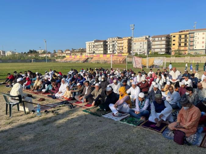 images Eid Mubarak 2022, la comunità musulmana del Basso Ionio fa festa a Badolato  