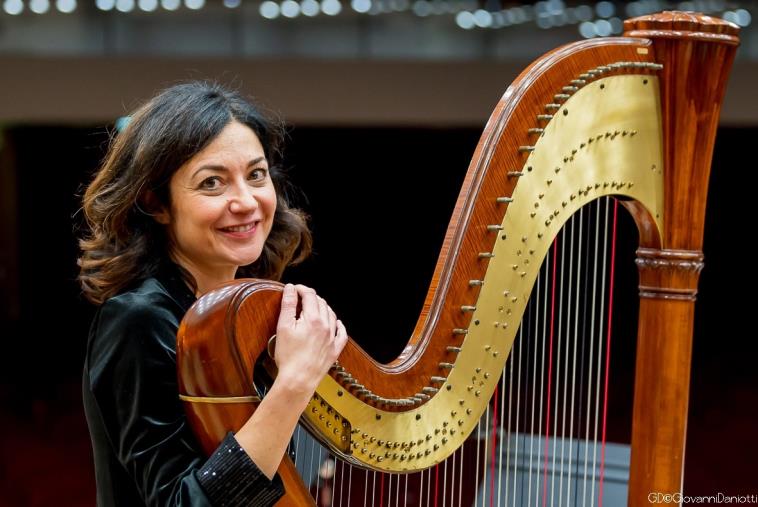 images Venerdì a Catanzaro il concerto di Elena Gorna organizzato 
da “Amici della Musica”