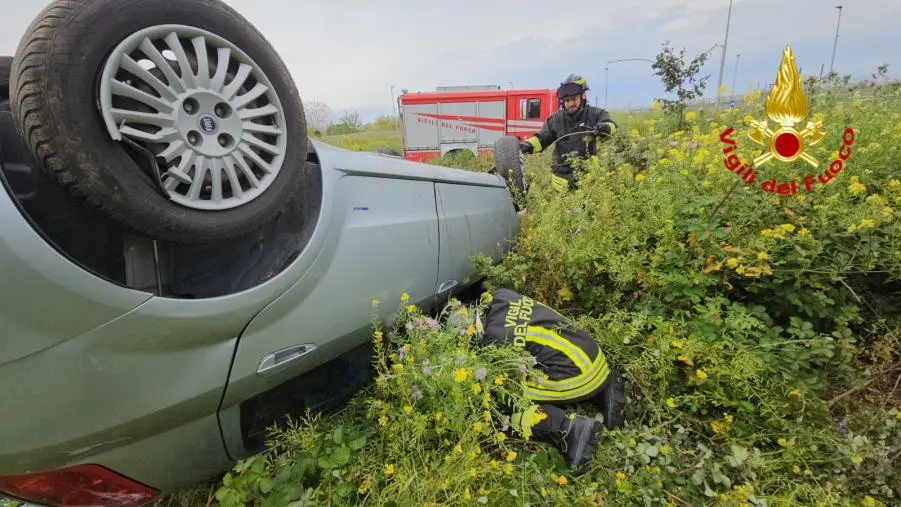 Crotone, incidente stradale sulla statale 106 all’altezza di Cirò Marina