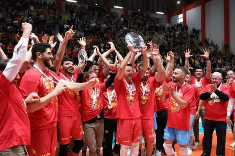 Volley, Immensa Tonno Callipo. Torna in Super Lega e conquista il Triplete 