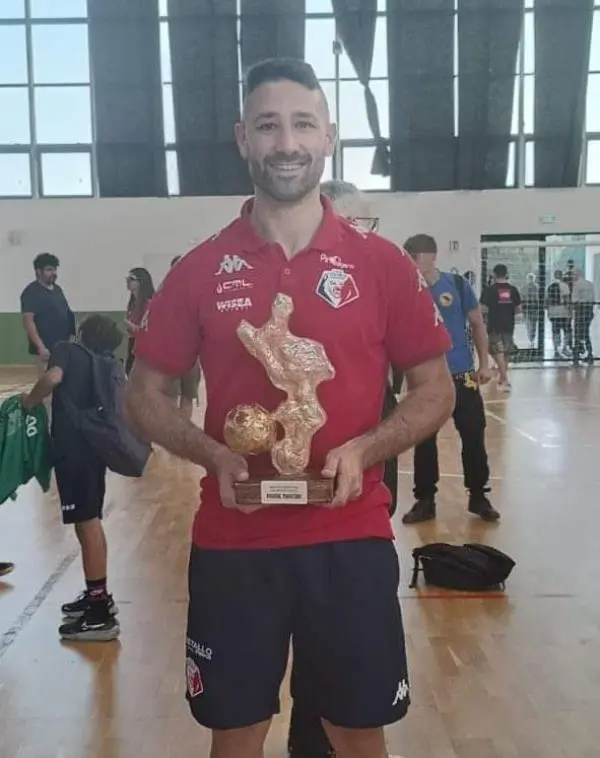 images Futsal, il Pallone d'Oro calabrese 2023 è Paride Marchio. Tuoto Best Coach e Fanile Golden Boy