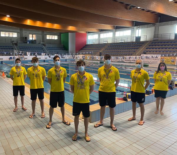 Nuoto salvamento. La Calabria Swim Race di Catanzaro conquista 12 medaglie 