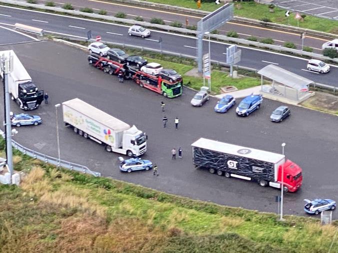 images Controlli stradali, dal 7 al 13 febbraio RoadPol ha programmato l’operazione europea "Truck & Bus"