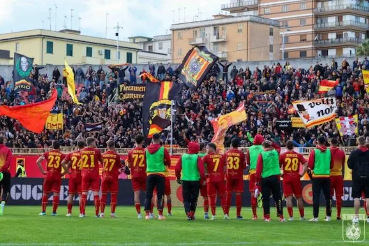 Le immagini di Cosenza-Modena nella FOTOGALLERY di TifoCosenza - Tifo  Cosenza