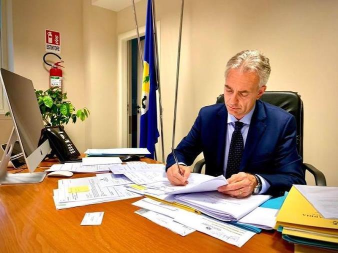 images Emergenza Processionaria, Gallo: "La Regione investirà 4 milioni di euro"