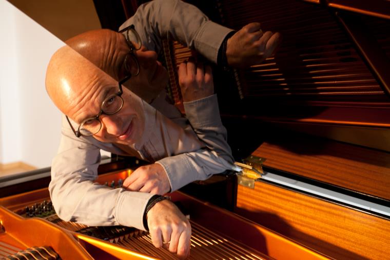 images Recital del pianista Georgi Mundrov: sabato lo spettacolo al teatro Grandinetti di Lamezia Terme