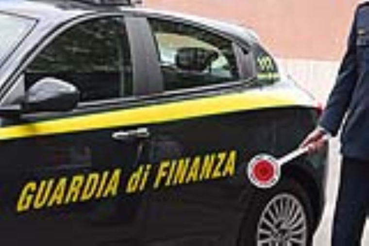 images Reggio Calabria, arrestato un giovane per spaccio: sequestrati due chili di marijuana 