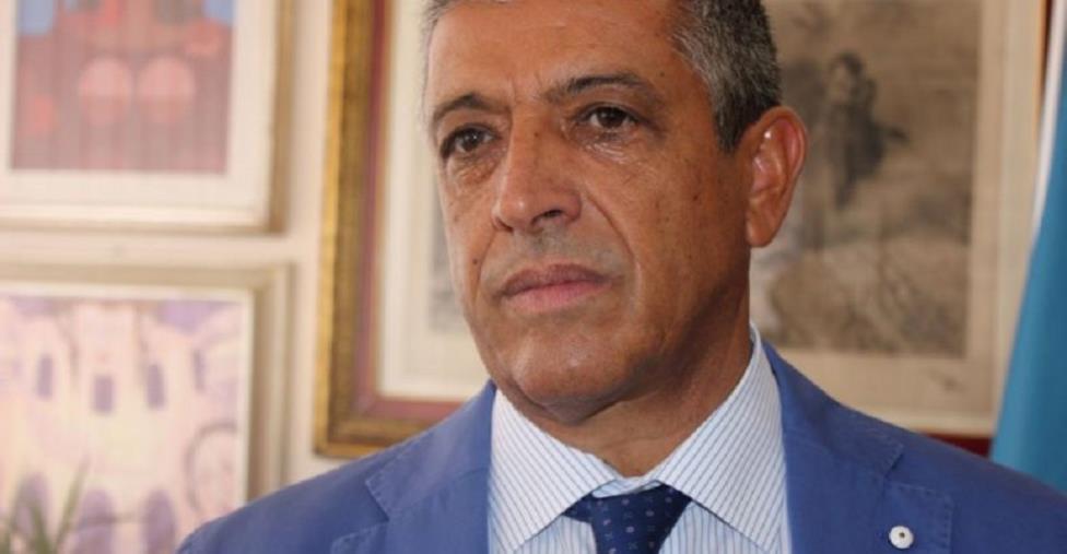 images Coronavirus. Il sindaco di Cassano all'Ionio adotta un'ordinanza: "Chi rientra dalle zone a rischio lo segnali"
