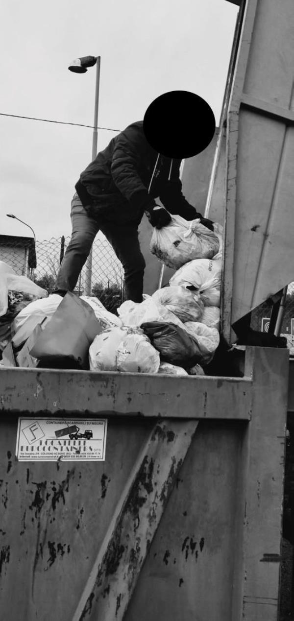 images Girifalco. I consiglieri di 'Nuova Era': "Isola ecologica, non c'è sicurezza per gli operatori"