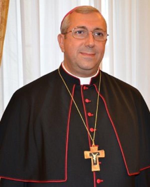 Criminalità, vescovo Rossano-Cariati: "Reagire seminando bellezza"