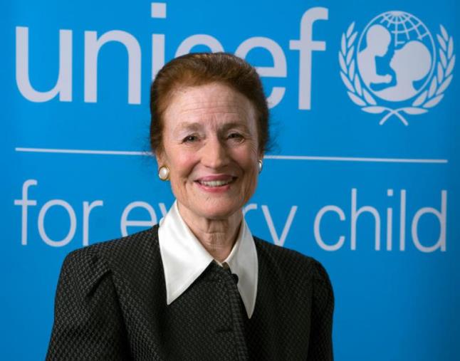 Coronavirus. Henrietta Fore (Unicef): "Dare priorità agli insegnanti nelle vaccinazioni"