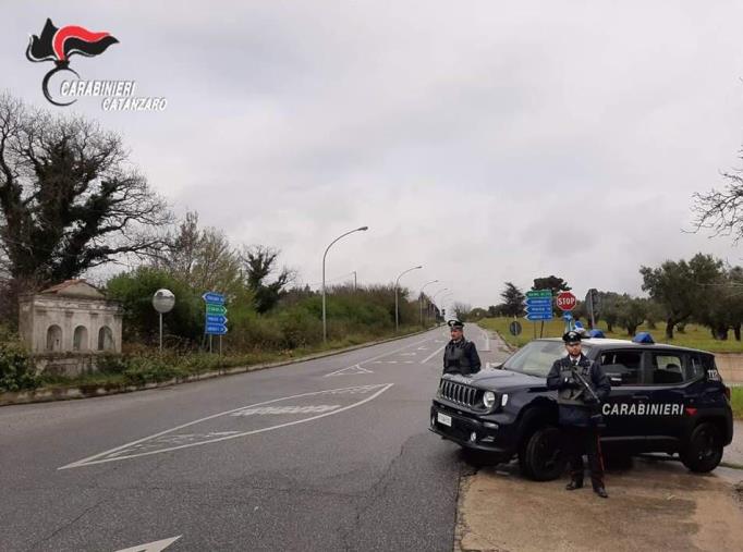 images Perseguitava la compagna ed infrange il divieto di dimora: ai domiciliari un 37enne di Girifalco