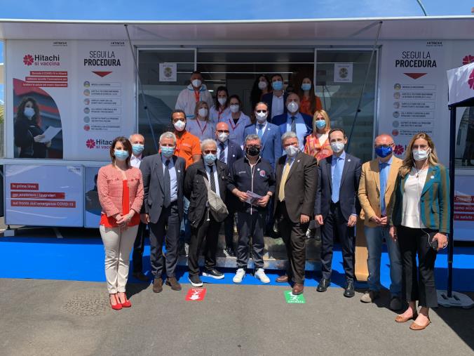 images Reggio Calabria. Iniziate vaccinazioni Hitachi Rail. Paris: "Azione sanitaria importante che tutela i lavoratori calabresi"