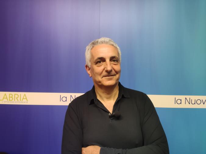 Le opzioni per il centro e la legge elettorale: l'intervista al senatore Quagliariello
