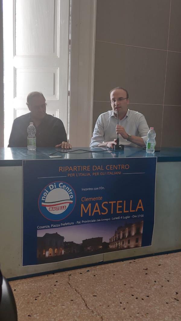 images Cosenza incontra Mastella, Guerrieri (Noi di Centro): "Calenda guarda ai radical chic, noi ai politici che hanno dei valori"