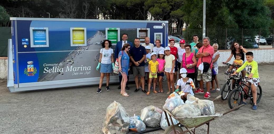 images Sellia Marina, grandi e piccini insieme per la passeggiata ecologica in località San Vincenzo
