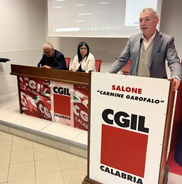 Dalla forestazione alla Vertenza Calabria, alla mobilitazione contro il governo: Cgil scende in piazza