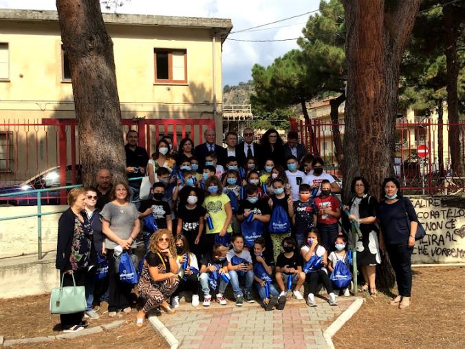 images Confartigianato Imprese Calabria e Piemonte premiano il laboratorio di ceramica dell’Istituto comprensivo di Gioiosa-Grotteria