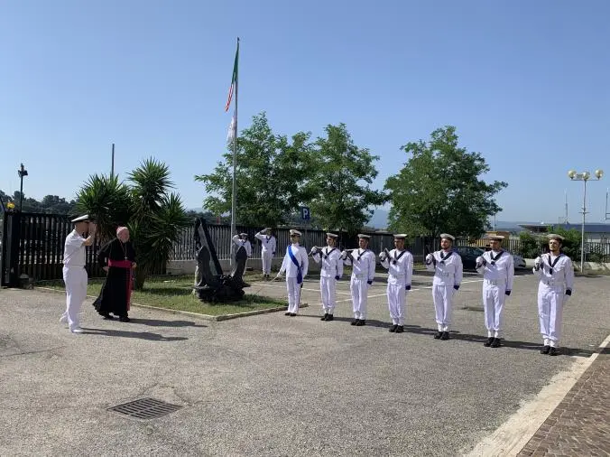 images L’Ordinario Militare per l’Italia ha fatto visita alla Capitaneria di porto di Gioia Tauro