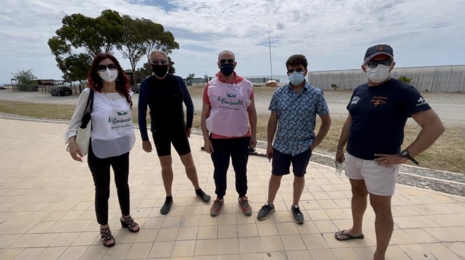 images Catanzaro. Vitambiente celebra la “Biodiversità" sul lungomare con la "tartaruga mangia plastica" dell'artista Loreti 