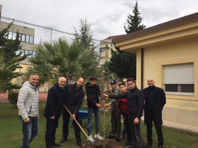 images Al Centro Giustizia Minorile piantati gli alberi donati dalla cooperativa “Asmida”