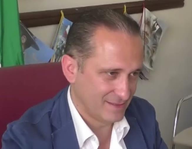 Omicidio Botricello, il sindaco Puccio: "Profonda tristezza e impotenza. I genitori amavano il figlio" 