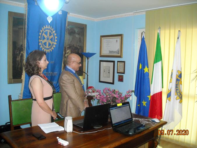 images Gina Tallarico è la nuova presidente del Rotary Club Cropani