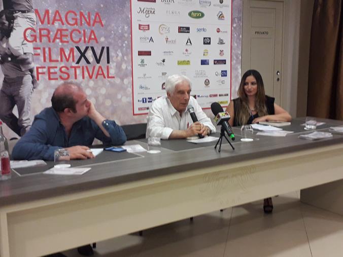 images  Moscati racconta Leone al Magna Graecia Book Festival