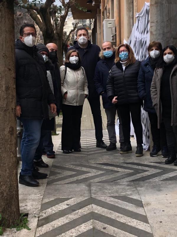 Protesta lavoratori Adiss a Cosenza. Lavia e Scarcello (Cisl Cosenza): "A nulla sono valse le iniziative assunte anche dal Consiglio Comunale"
