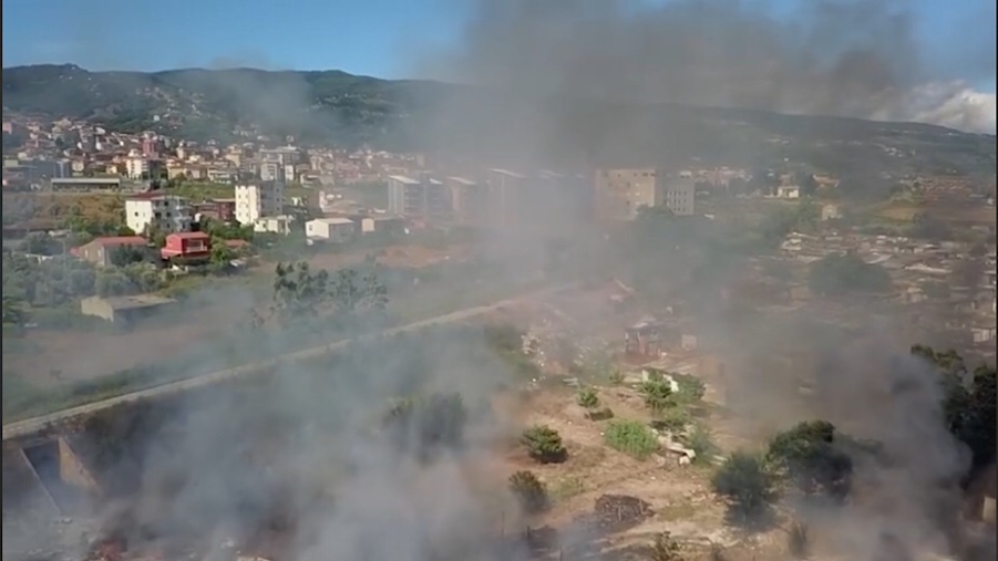 images Via i rifiuti dal campo Rom di Lamezia Terme, riunione in prefettura a Catanzaro