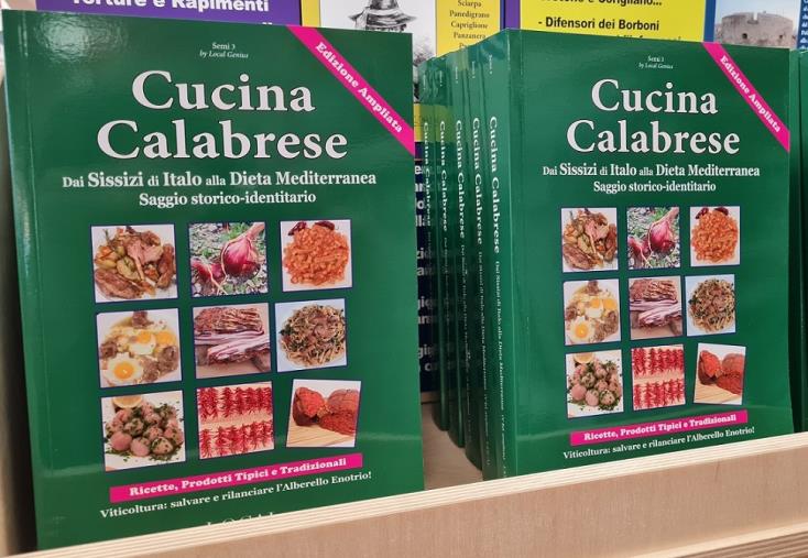 images "Cucina Calabrese": ricette tradizionali, prodotti tipici, radici culturali e identitarie nel nuovo libro di Local Genius