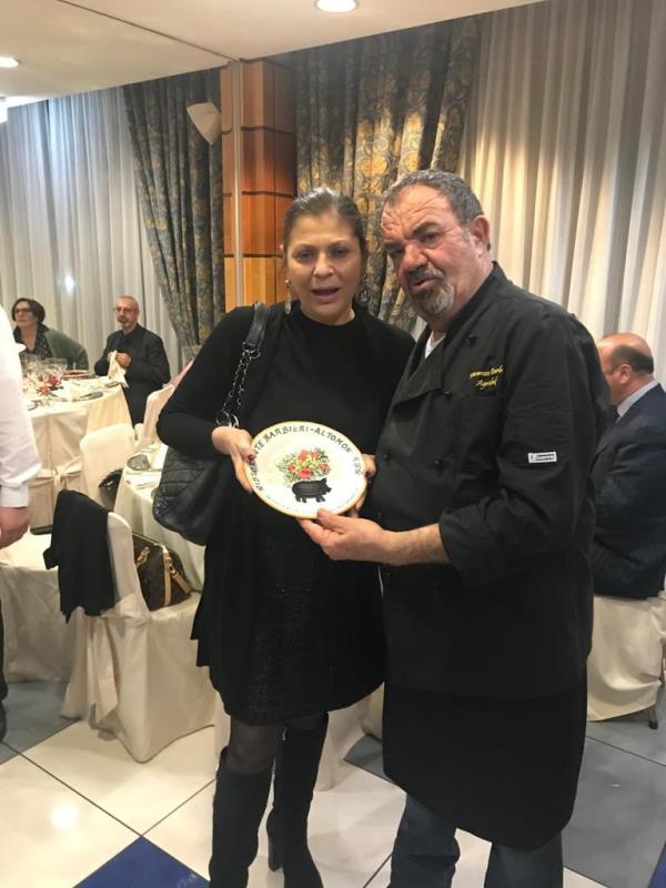 L'Agrischef Barbieri consegna al neo Presidente della Regione Calabria il "Piatto del Buon Ricordo"
