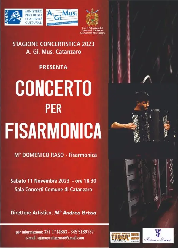 Domenico Raso pronto ad incantare il pubblico di “A.Gi.Mus Catanzaro" con la sua fisarmonica