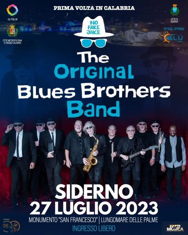 Tutto pronto per l'allestimento per il concerto di "Original Blues Brothers band" il 27 luglio a Siderno