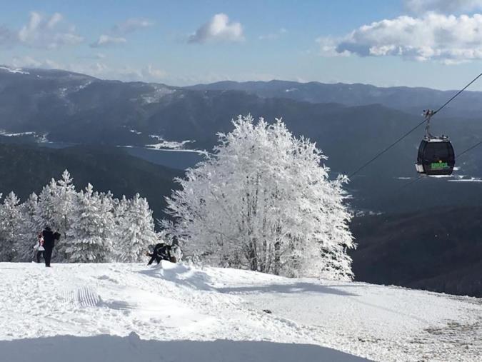 images Pasqua con la neve, in Sila saranno aperte le piste da sci nel weekend 