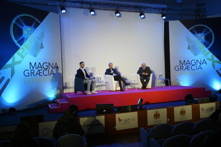 images Catanzaro, il regista di "Scialla" e "Tutto chiede salvezza" al festival Magna Graecia (VIDEO)