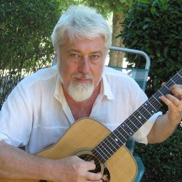 Domani al Museo del Rock il concerto del musicista torinese Marcello Capra