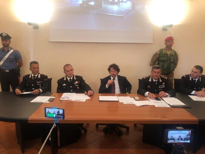 "Random" e "Fullones", droga e riciclaggio: così venivano ripuliti i soldi a Reggio Calabria (IN AGGIORNAMENTO)