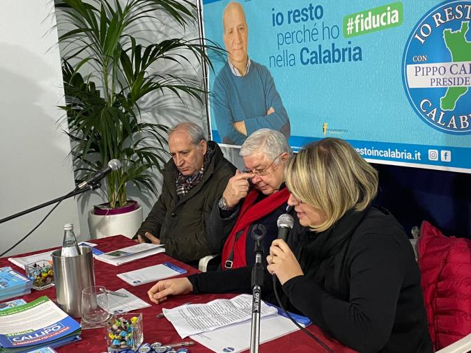 images REGIONALI. Io Resto in Calabria e il centrosinistra di Girifalco con Pippo Callipo e Mario Deonofrio (VIDEO)