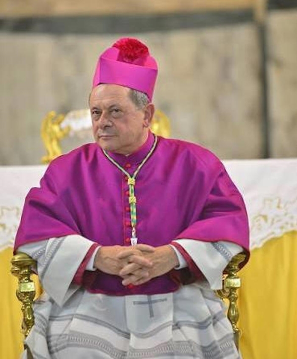 images Il vescovo Oliva plaude agli arresti a Locri e rilancia: "Denunciate le estorsioni e le richieste di pizzo"